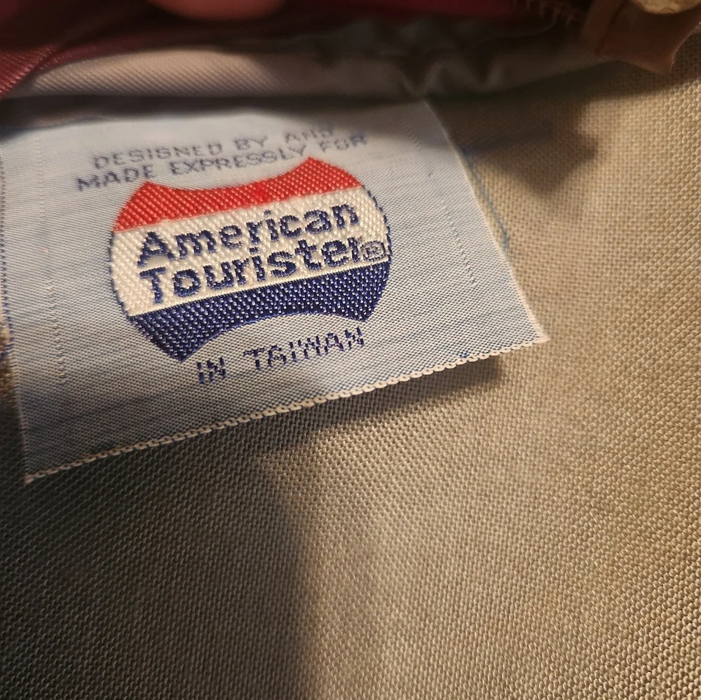 American Tourister Garment Bag